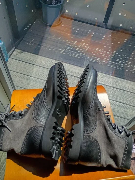 Magnanni for Saks Fifth Avenue Boots 9.5 *Like New - Picture 6 of 12